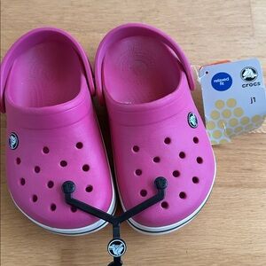 CROCS Bold Pink Clogs